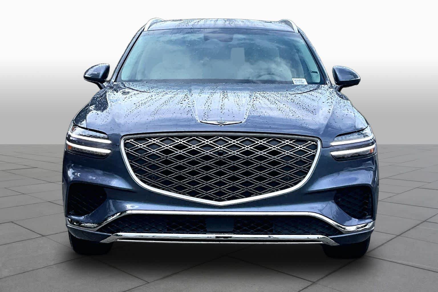 Used 2026 Genesis GV70 2.5T Advanced AWD/4WD image 4