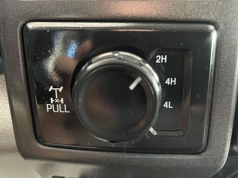 Used 2018 Ford F250 XL w/ Power Equipment Group AWD/4WD image 20