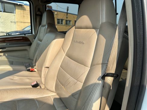 Used 2003 Ford F250 Lariat RWD image 23