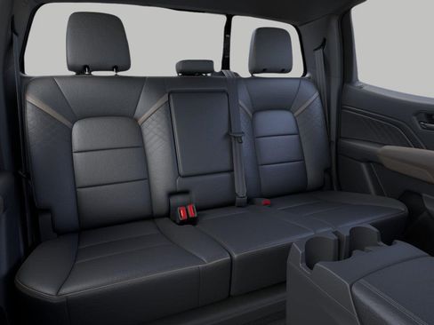 New 2026 GMC Canyon Denali w/ LPO, Denali Black Edition AWD/4WD image 17