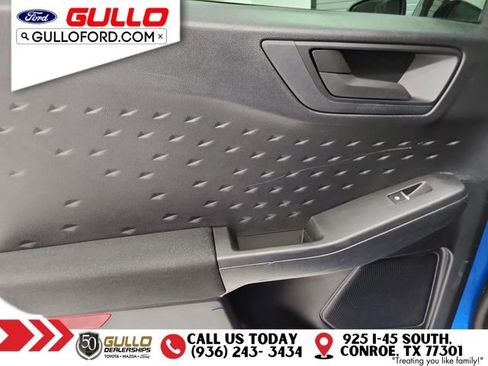 Used 2020 Ford Escape S image 16