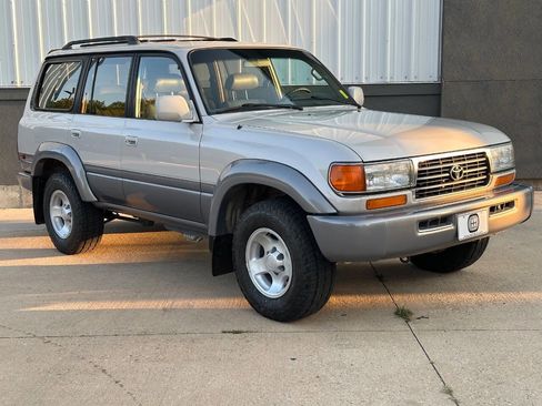 Used 1996 Toyota Land Cruiser image 33