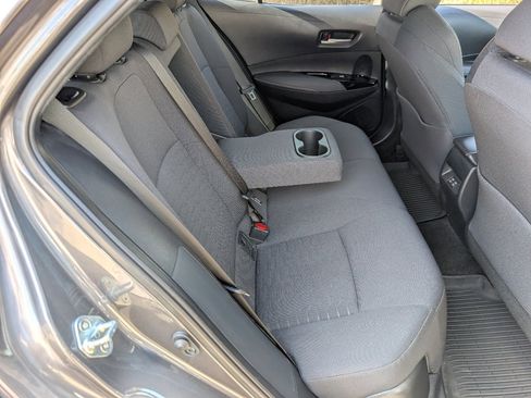 Used 2023 Toyota Corolla SE image 5