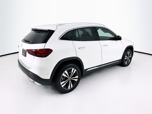 New 2026 Mercedes-Benz GLA 250 image 8