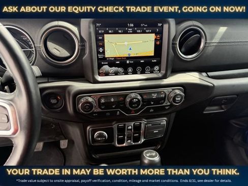 Used 2023 Jeep Wrangler Unlimited Sahara w/ Cold Weather Group AWD/4WD image 16