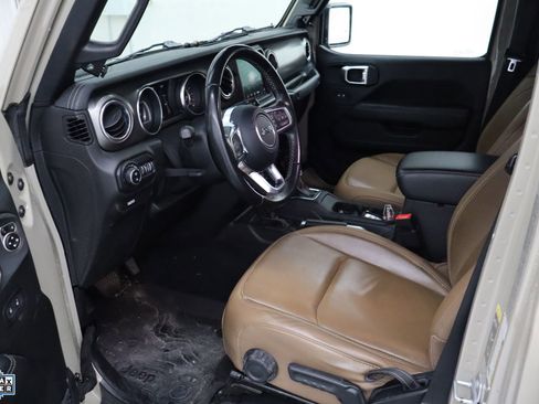 Used 2020 Jeep Gladiator Rubicon image 21