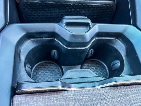 Used 2022 RAM 3500 Limited w/ Body Color Bumper Group image 31