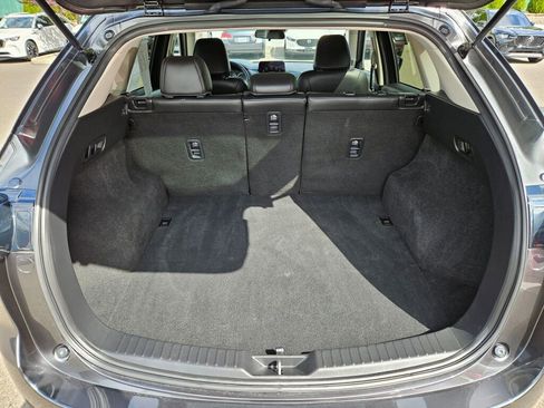 Used 2020 MAZDA CX-5 Touring image 11