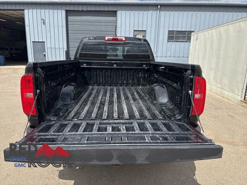 Used 2016 Chevrolet Colorado Z71 AWD/4WD image 24