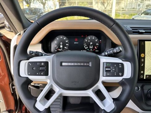 New 2026 Land Rover Defender 130 X-Dynamic SE AWD/4WD image 24