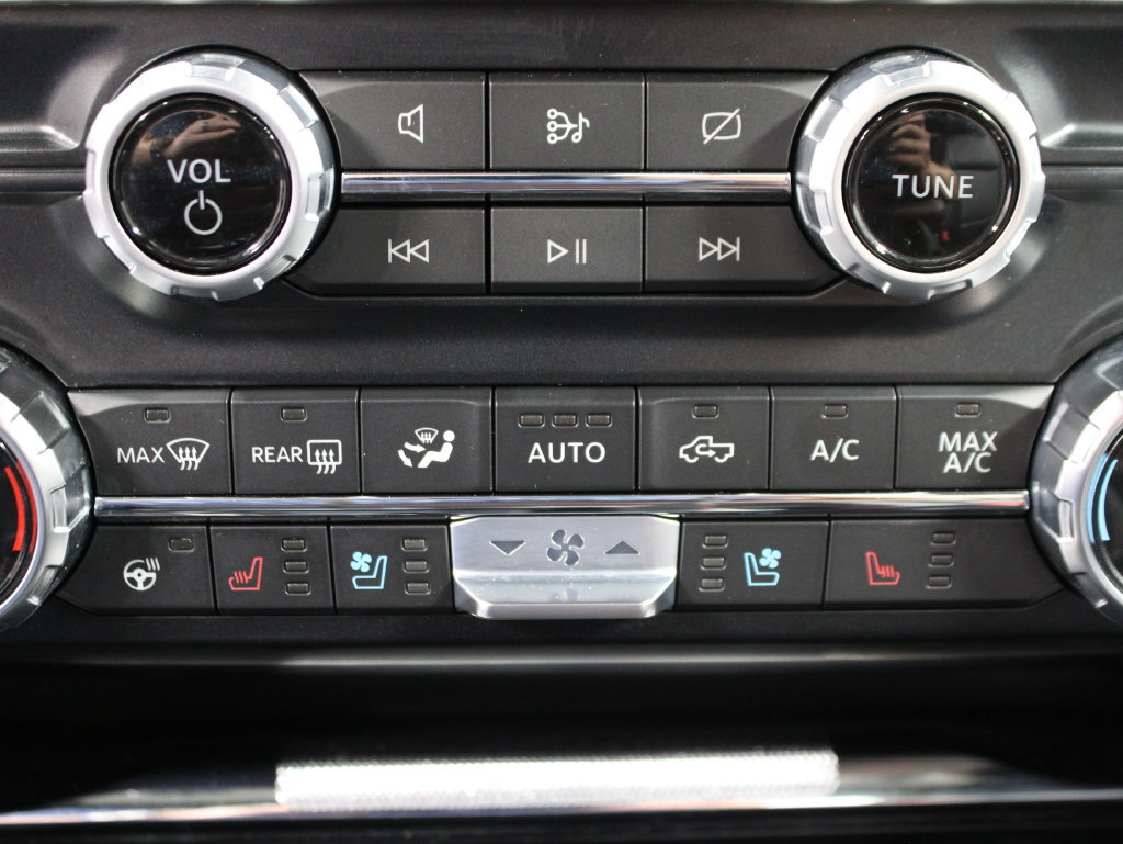 Used 2023 Ford F150 4x4 SuperCrew Hybrid image 70