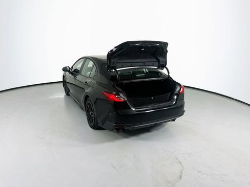 Used 2026 Toyota Camry SE w/ Convenience Package FWD image 25