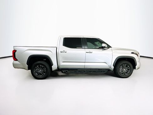 Used 2025 Toyota Tundra SR5 w/ SR5 Convenience Package AWD/4WD image 10