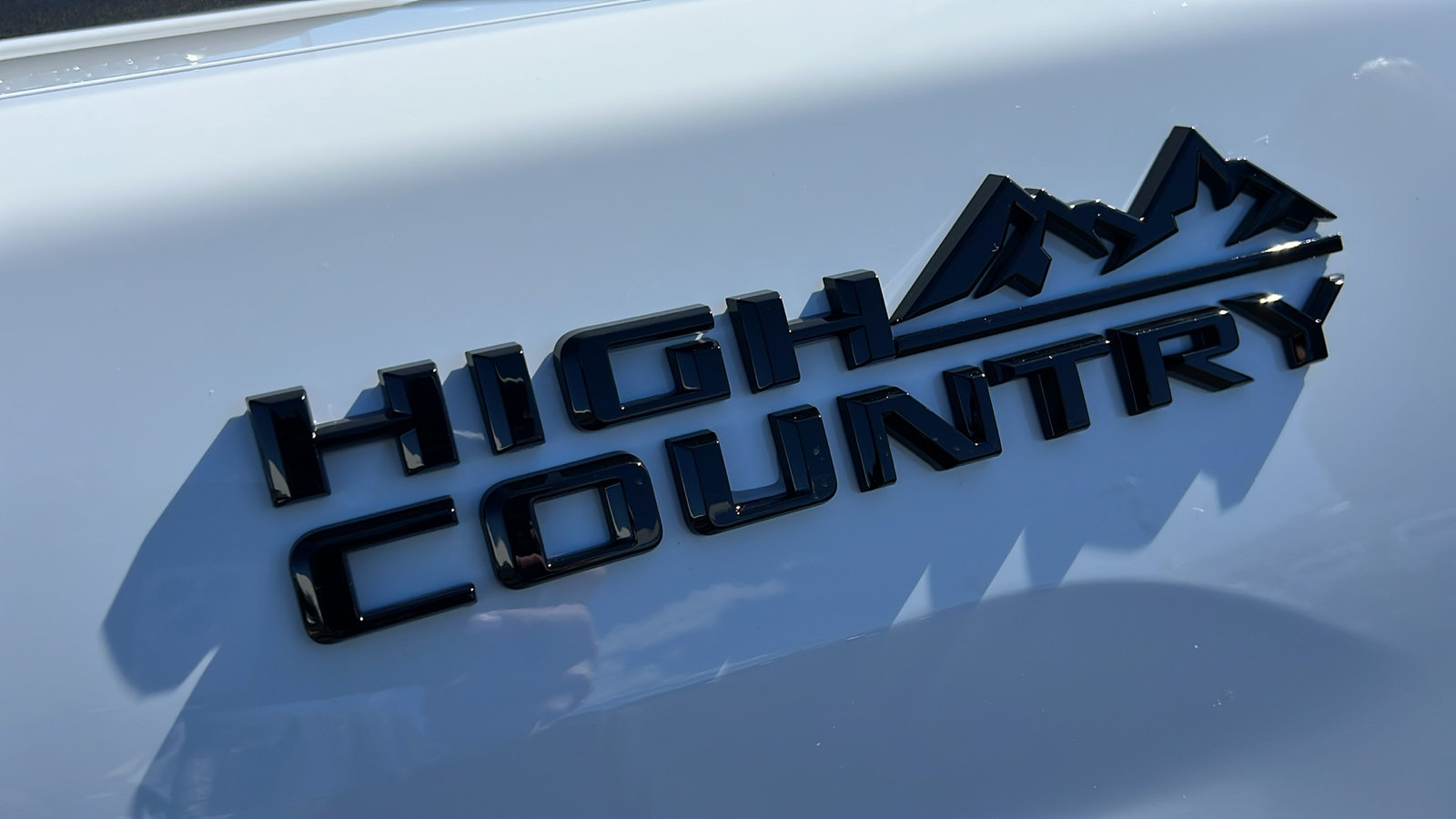 New 2026 Chevrolet Silverado 2500 High Country w/ High Country Premium Package AWD/4WD image 12