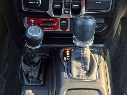 New 2026 Jeep Wrangler Unlimited Sport AWD/4WD image 36