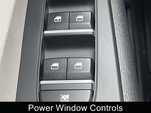 Used 2022 Kia Forte LXS w/ LXS Technology Package FWD image 24