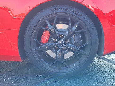 Used 2020 Chevrolet Corvette Stingray Premium Cpe w/ 3LT Preferred Equipment Group RWD image 10