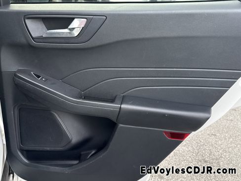 Used 2021 Ford Escape SE w/ Convenience Package image 21