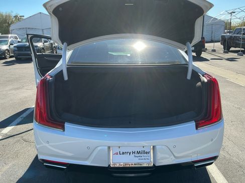 Used 2019 Cadillac XTS Luxury image 33