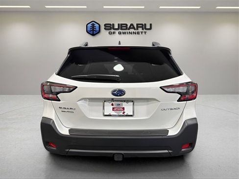 Certified 2025 Subaru Outback Premium w/ Popular Package #1A image 4