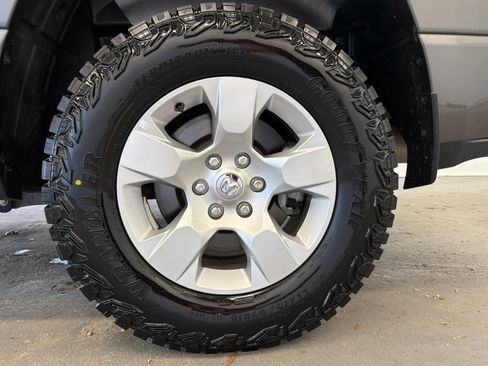 Used 2022 RAM 1500 Big Horn image 9