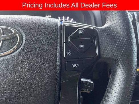 Used 2019 Toyota 4Runner TRD Off-Road AWD/4WD image 25