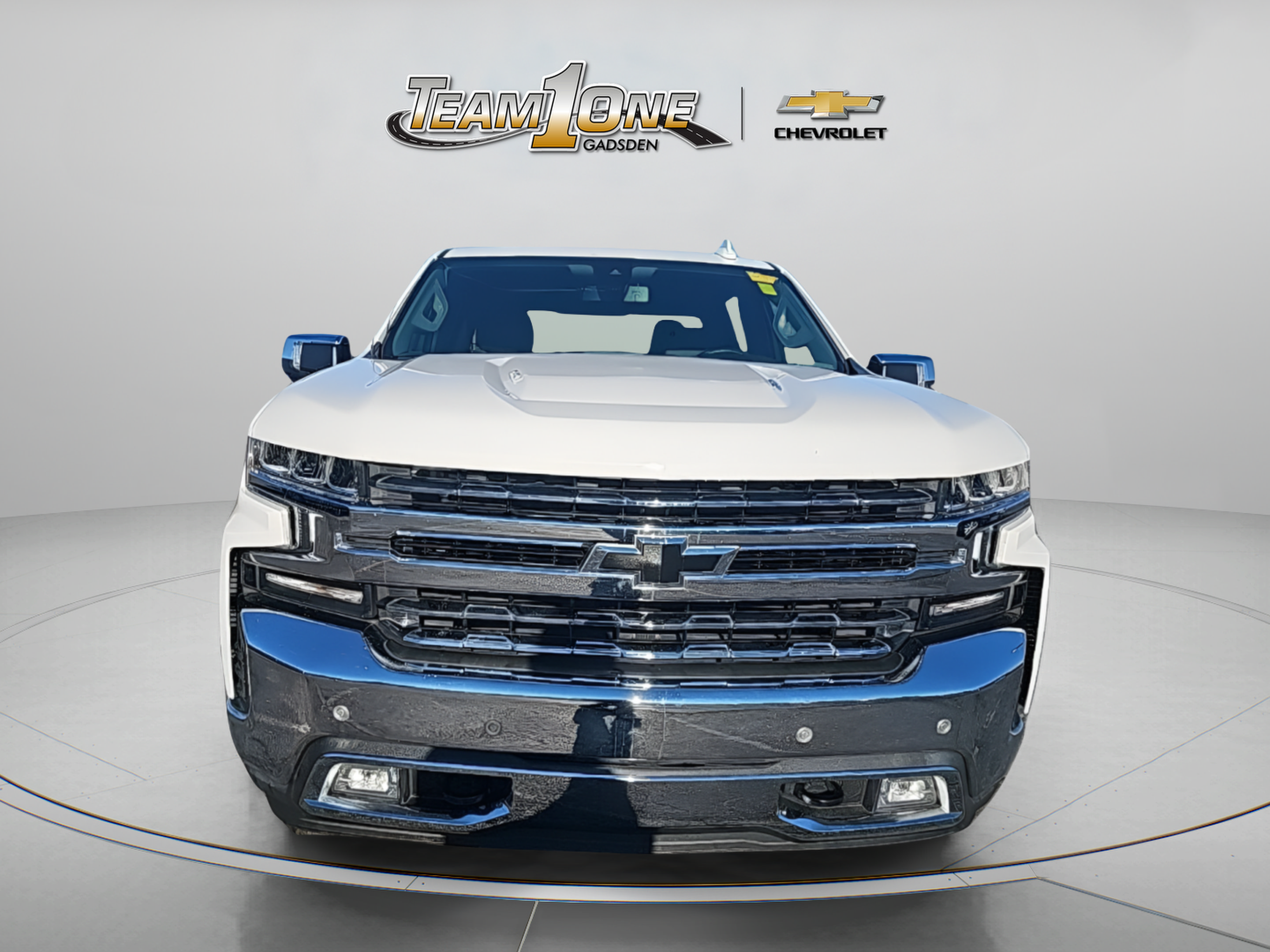 Used 2019 Chevrolet Silverado 1500 LTZ w/ LTZ Premium Package AWD/4WD image 2