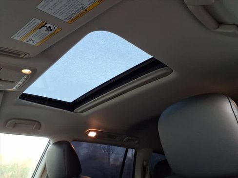 Used 2022 INFINITI QX80 Luxe w/ Cargo Package image 16