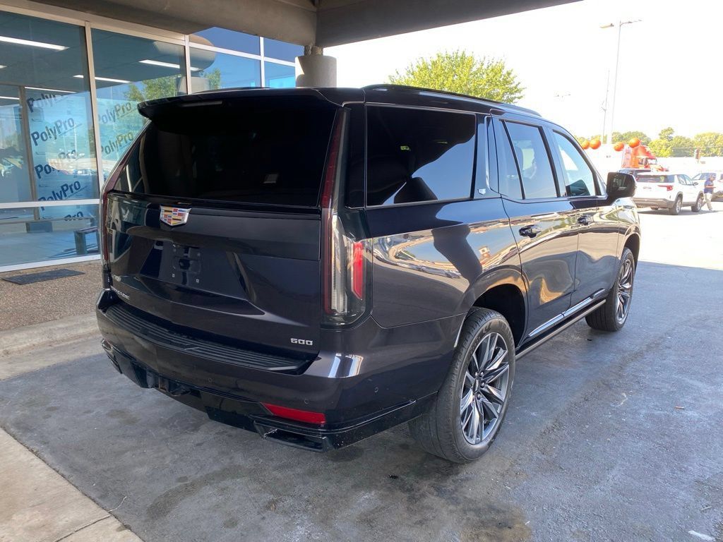 Used 2022 Cadillac Escalade Sport w/ Touring Package AWD/4WD image 7