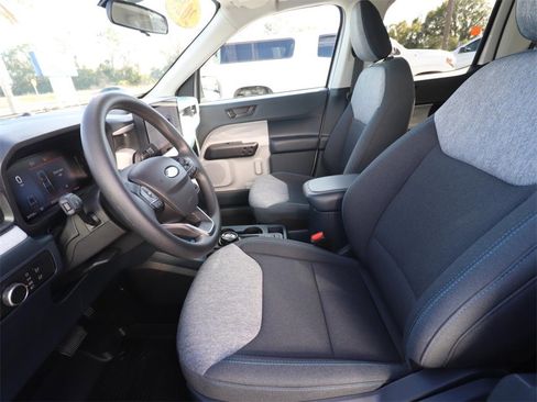 Certified 2025 Ford Maverick XLT w/ Equipment Group 302A image 2