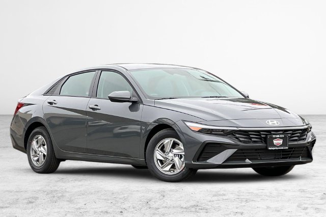New 2026 Hyundai Elantra SE FWD image 1