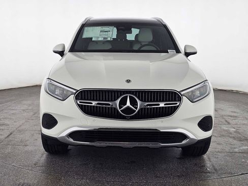 New 2026 Mercedes-Benz GLC 300 4MATIC image 9