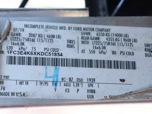 Used 2019 Ford E-450 and Econoline 450 Super Duty RWD image 39