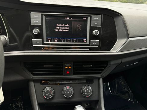 Used 2019 Volkswagen Jetta S FWD image 21