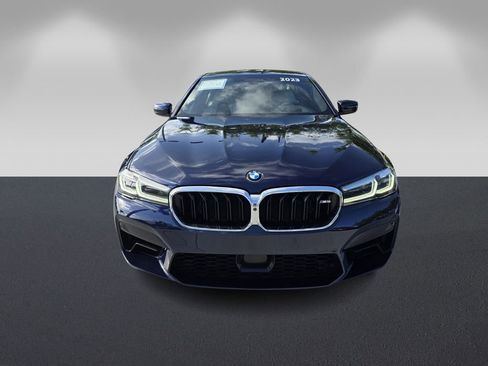 Used 2023 BMW M5 w/ Executive Package image 2
