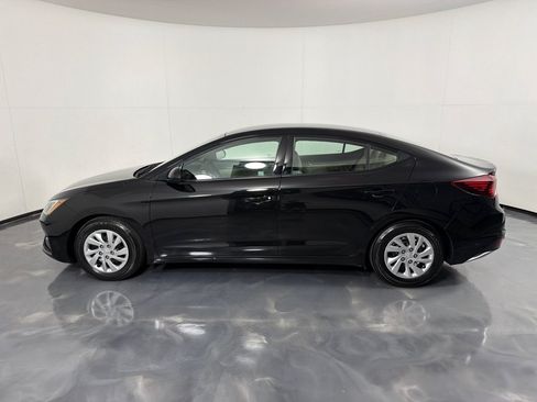 Used 2020 Hyundai Elantra SE w/ Cargo Package (C1) FWD image 8