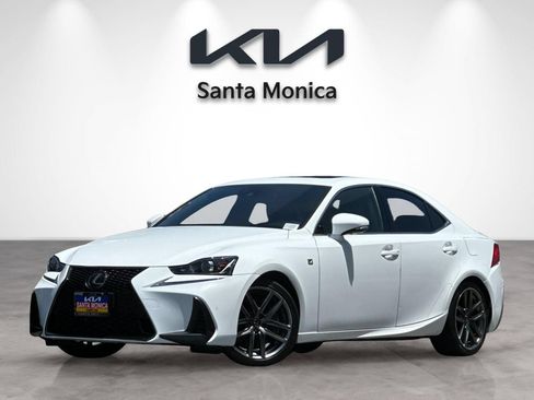 Used 2019 Lexus IS 300 F Sport w/ F Sport Package RWD image 2