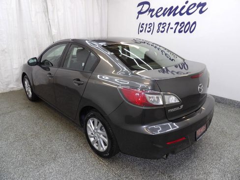 Used 2012 MAZDA MAZDA3 i Touring FWD image 4