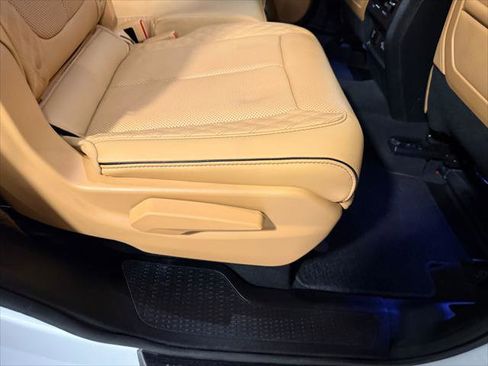 Certified 2024 Jeep Grand Cherokee L Summit image 20