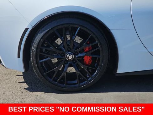 Used 2016 Chevrolet Corvette Stingray Coupe w/ 2LT Preferred Equipment Group RWD image 37