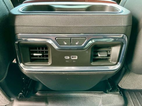 Used 2024 GMC Sierra 2500 Denali Ultimate w/ Max Trailering Package image 34