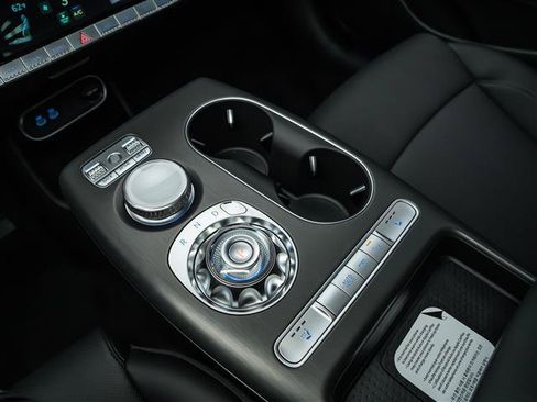 New 2026 Genesis GV60 AWD image 24