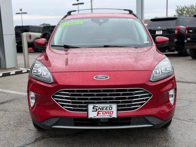 Used 2022 Ford Escape Titanium FWD image 2
