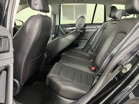 Used 2015 Volkswagen Golf TDI SEL w/ Lighting Package (SEL) image 13