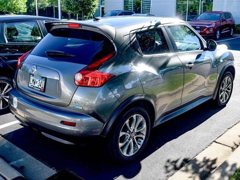 Used 2012 Nissan Juke SL w/ Sport Pkg AWD/4WD image 5