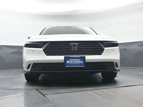 Used 2024 Honda Accord EX-L image 32