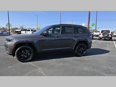 New 2026 Jeep Grand Cherokee Limited w/ Limited Altitude Package image 23