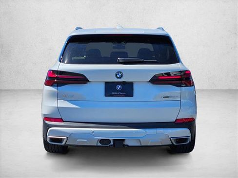 New 2026 BMW X5 xDrive50e AWD/4WD image 8