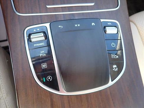 Used 2022 Mercedes-Benz GLC 300 4MATIC image 18