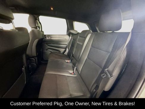 Used 2019 Jeep Grand Cherokee Laredo image 23